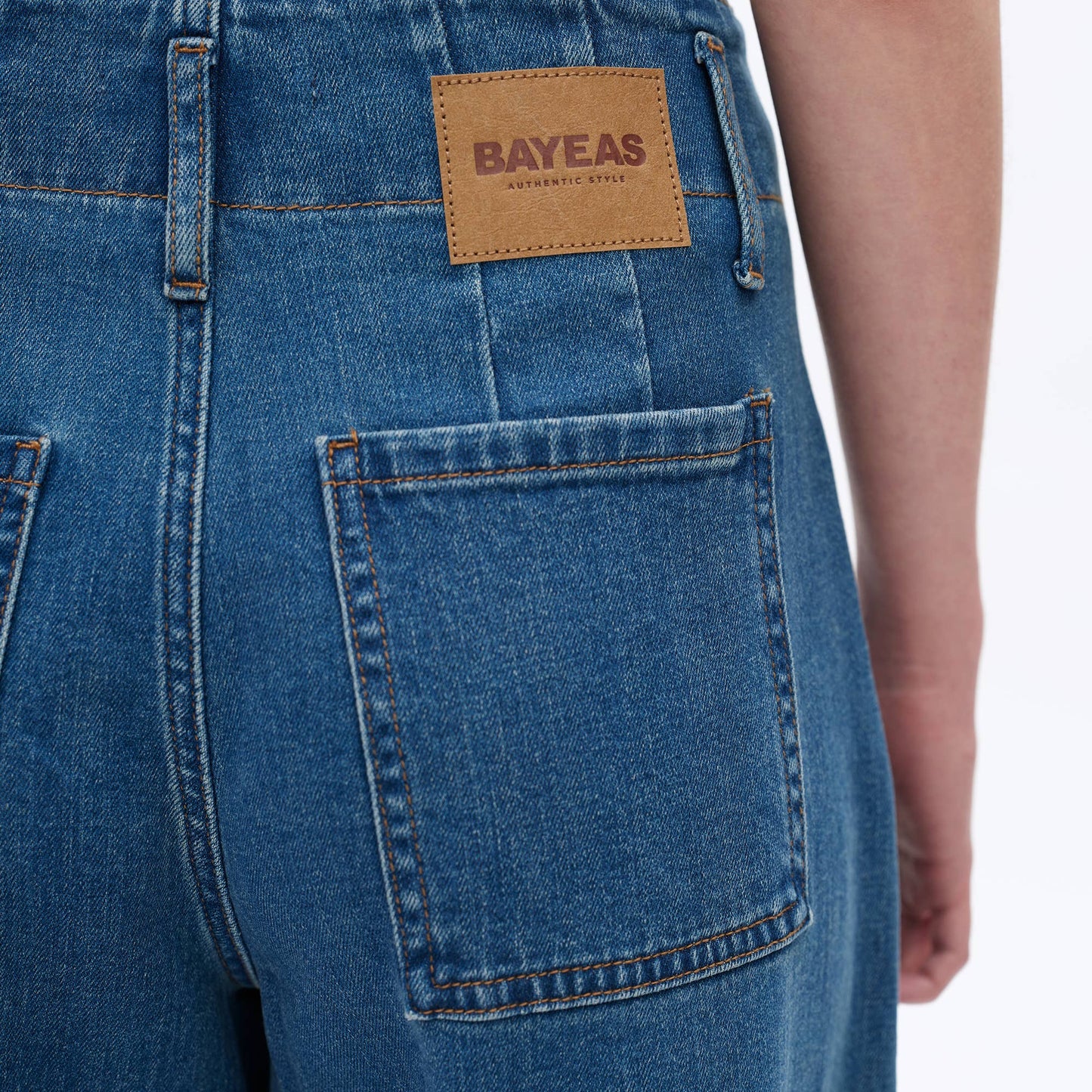 The Alex Wide Leg Jean