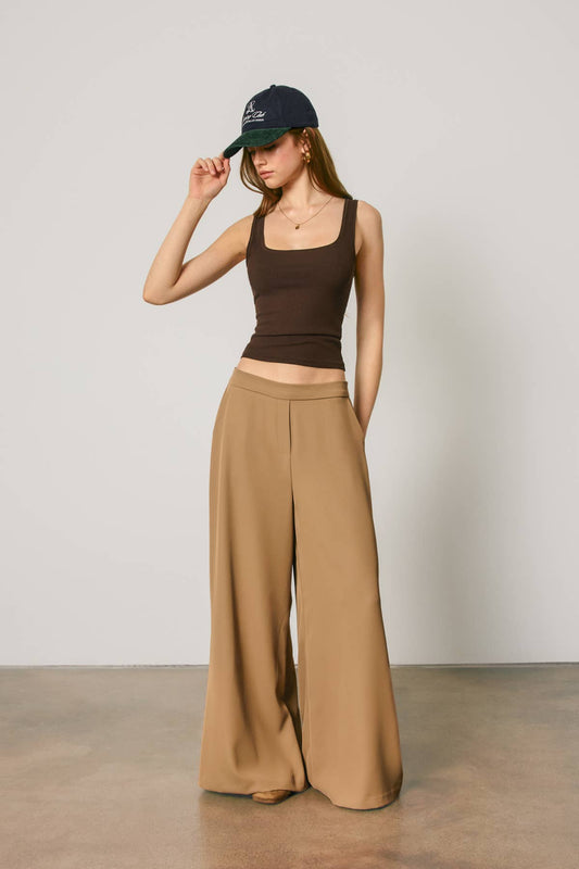 The Carrie Wide Leg Pull On Pant