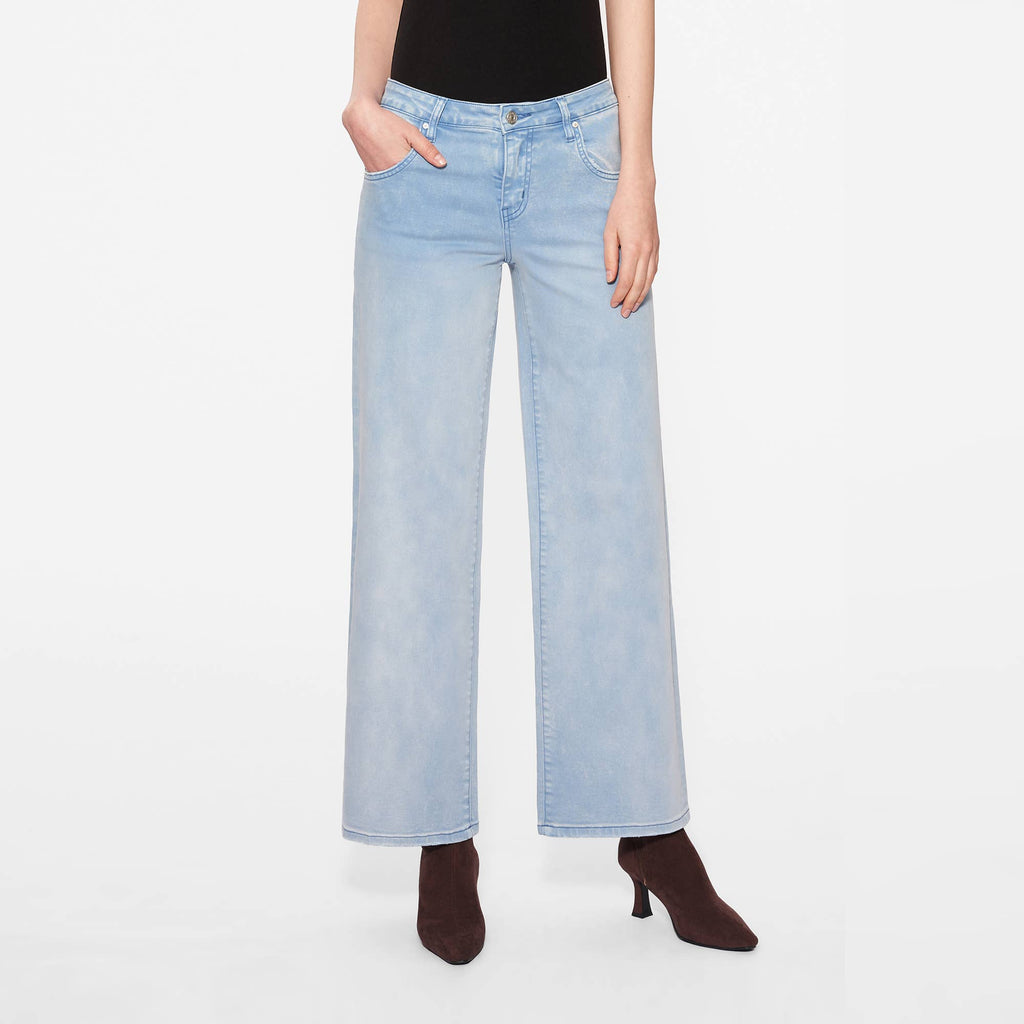 The Griffin Mid Rise Wide Leg Jean