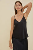 The Meredith Top: Champagne/Black