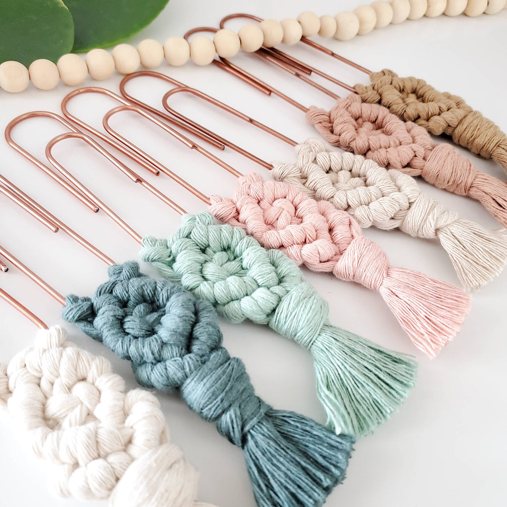 Macrame Diamond Bookmark: Toast, Canyon, Cloudy Blue