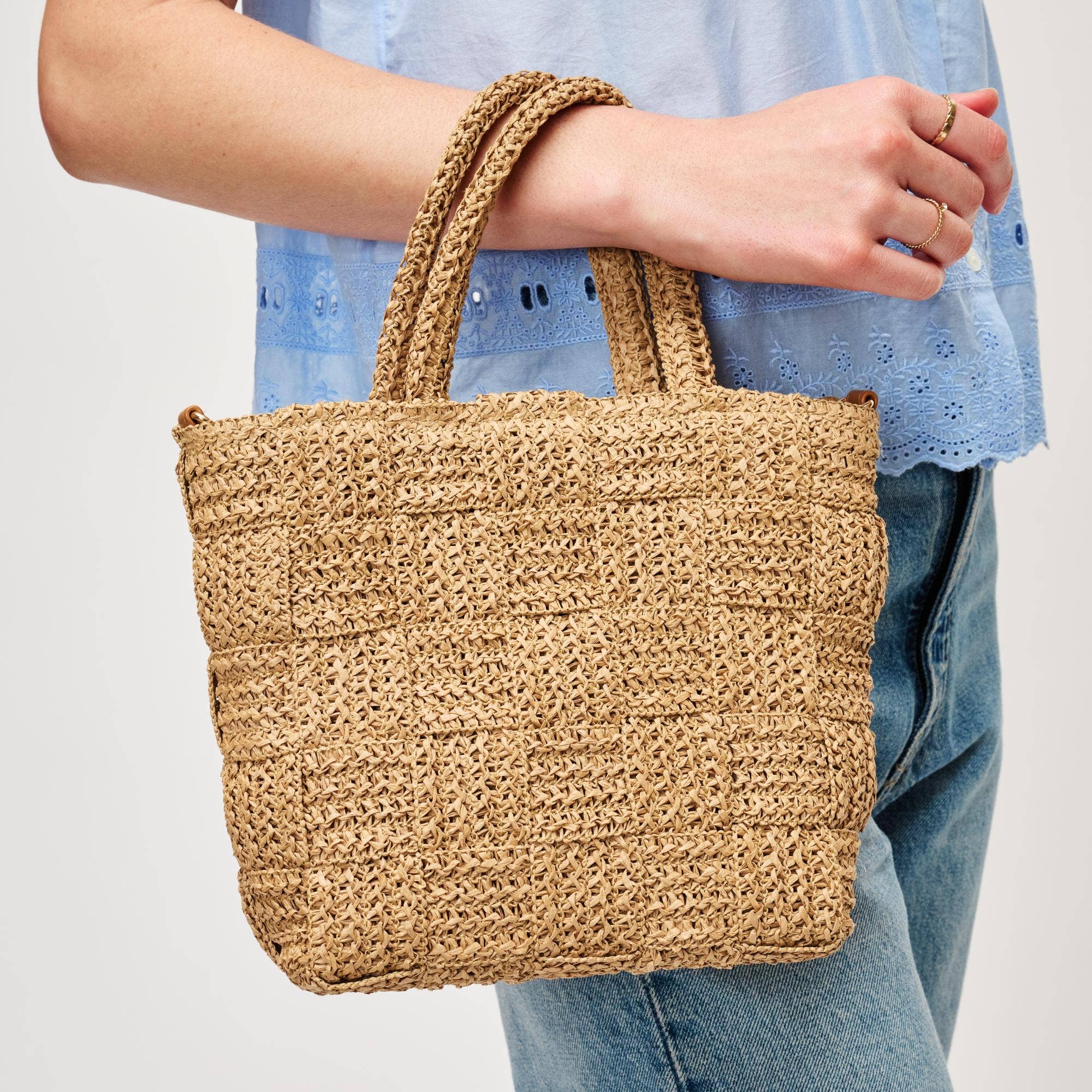 Chiara Crossbody: Tan