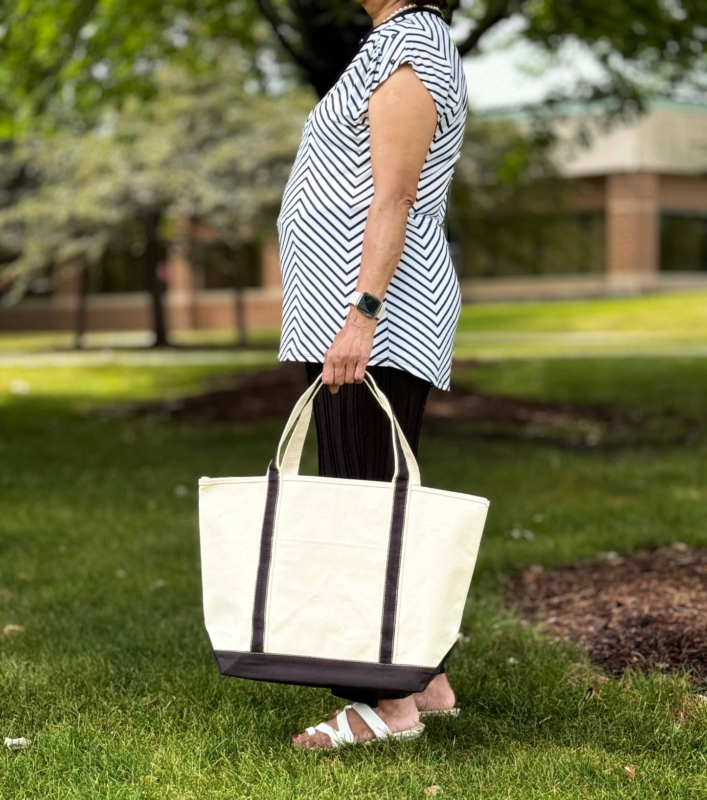 Riverside Boat Tote: Navy & Black