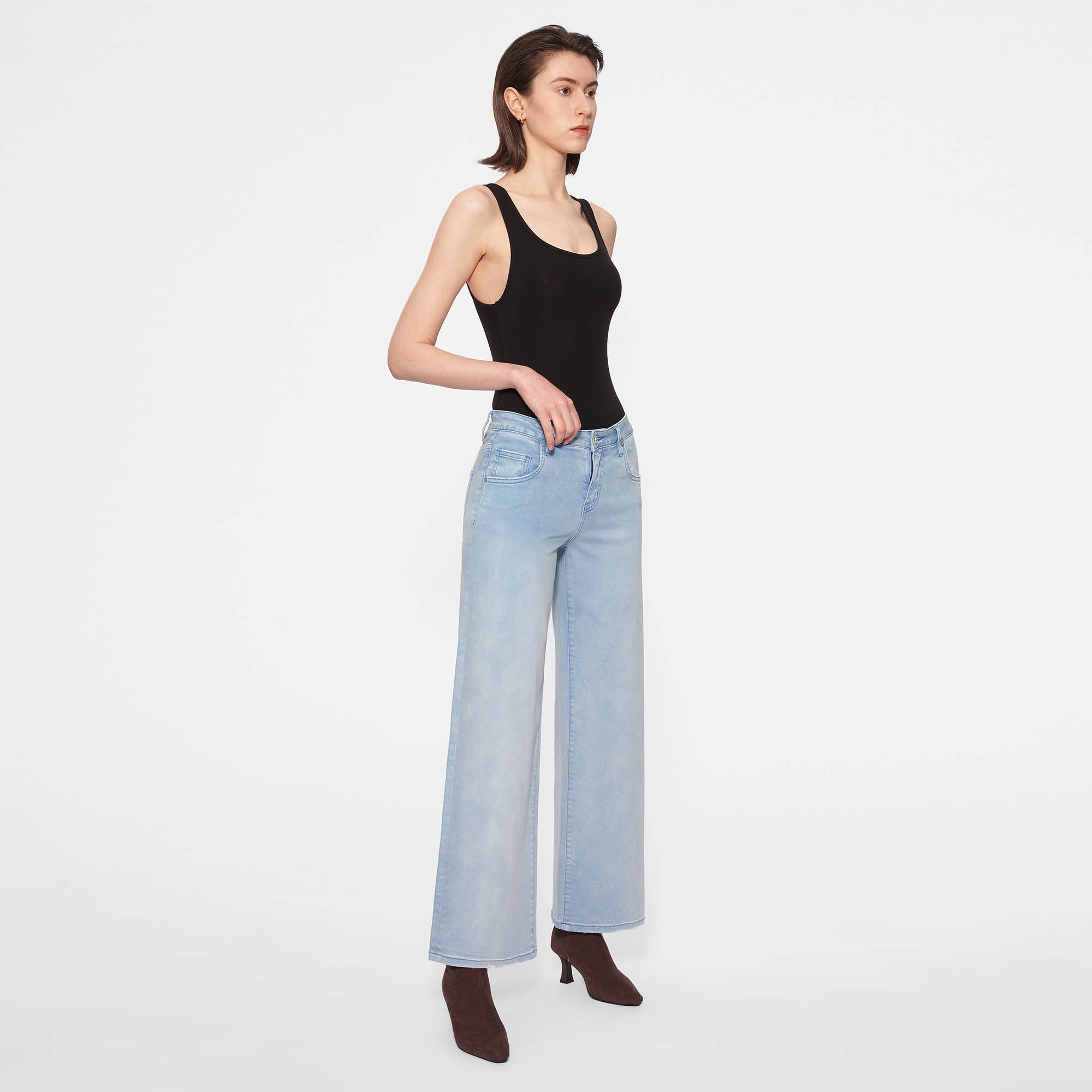 The Griffin Mid Rise Wide Leg Jean