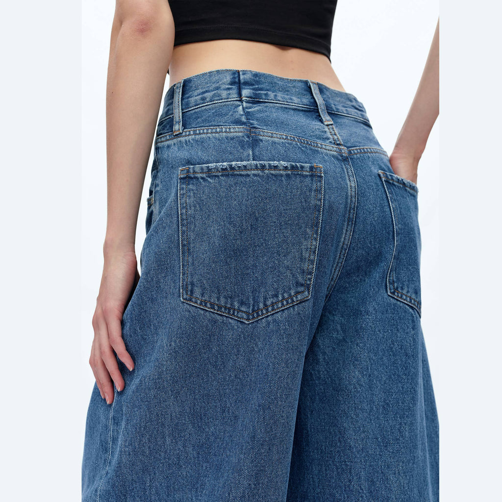 The Tailored Barrel Jean