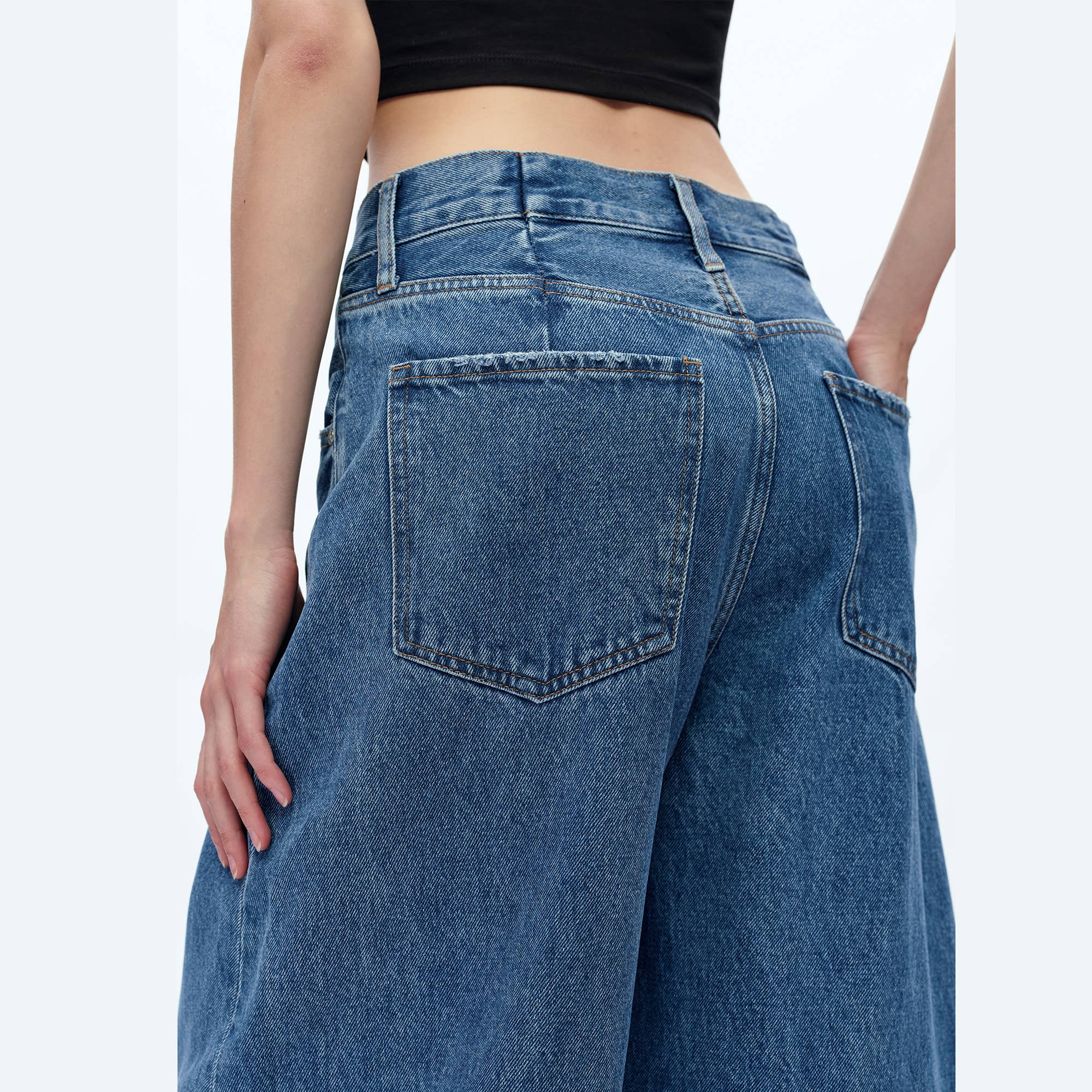 The Tailored Barrel Jean