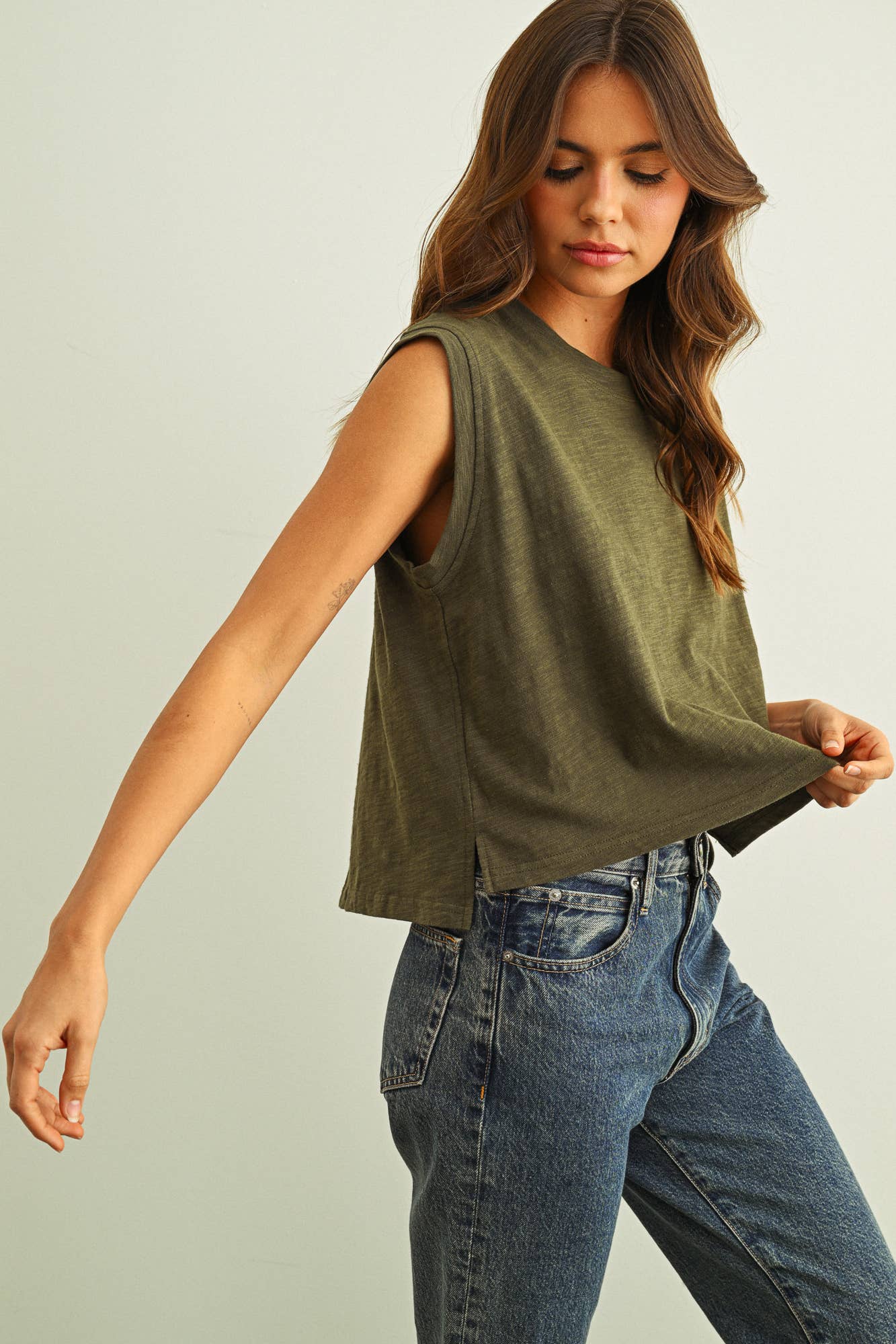 The Ollie Tee