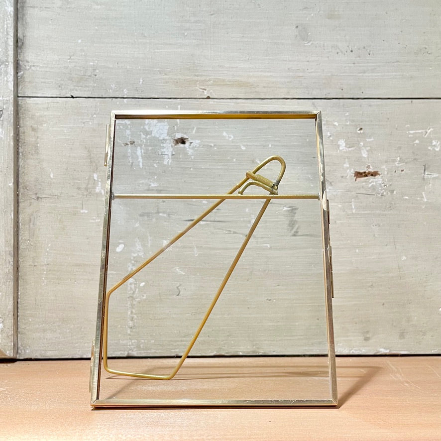 Metal Floating Frame 5x7